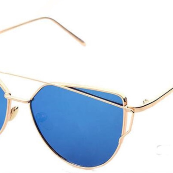 Mirror Lens Sunglasses - Picture 2 of 2